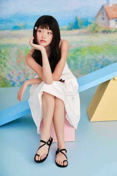  Sandal xỏ ngón Multy Strap Flat nhiều màu 