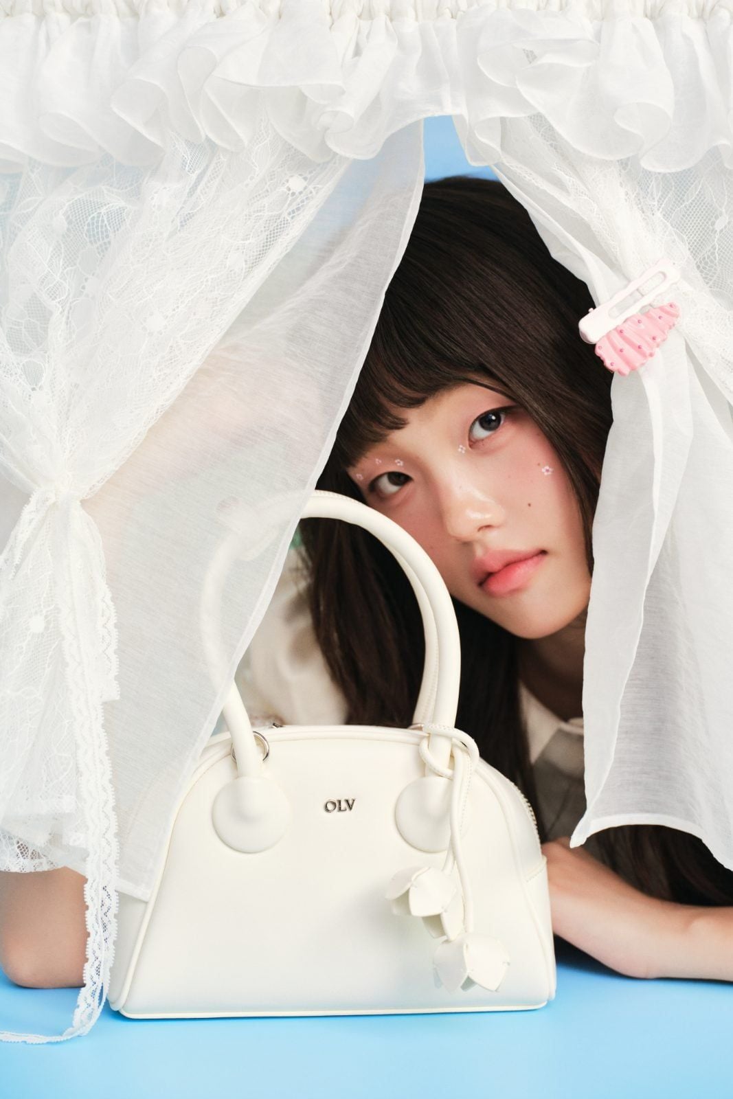 Túi da phom vòm màu trắng White Leather Dome Bag