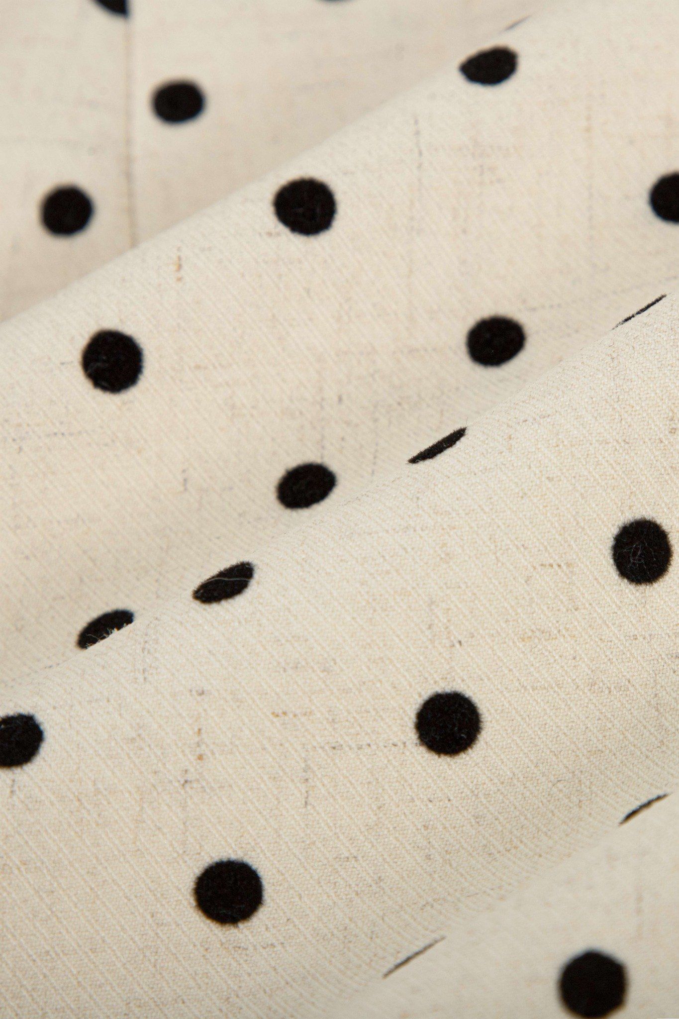 Quần Cream Kaki Polka Dot Ruffle Shorts