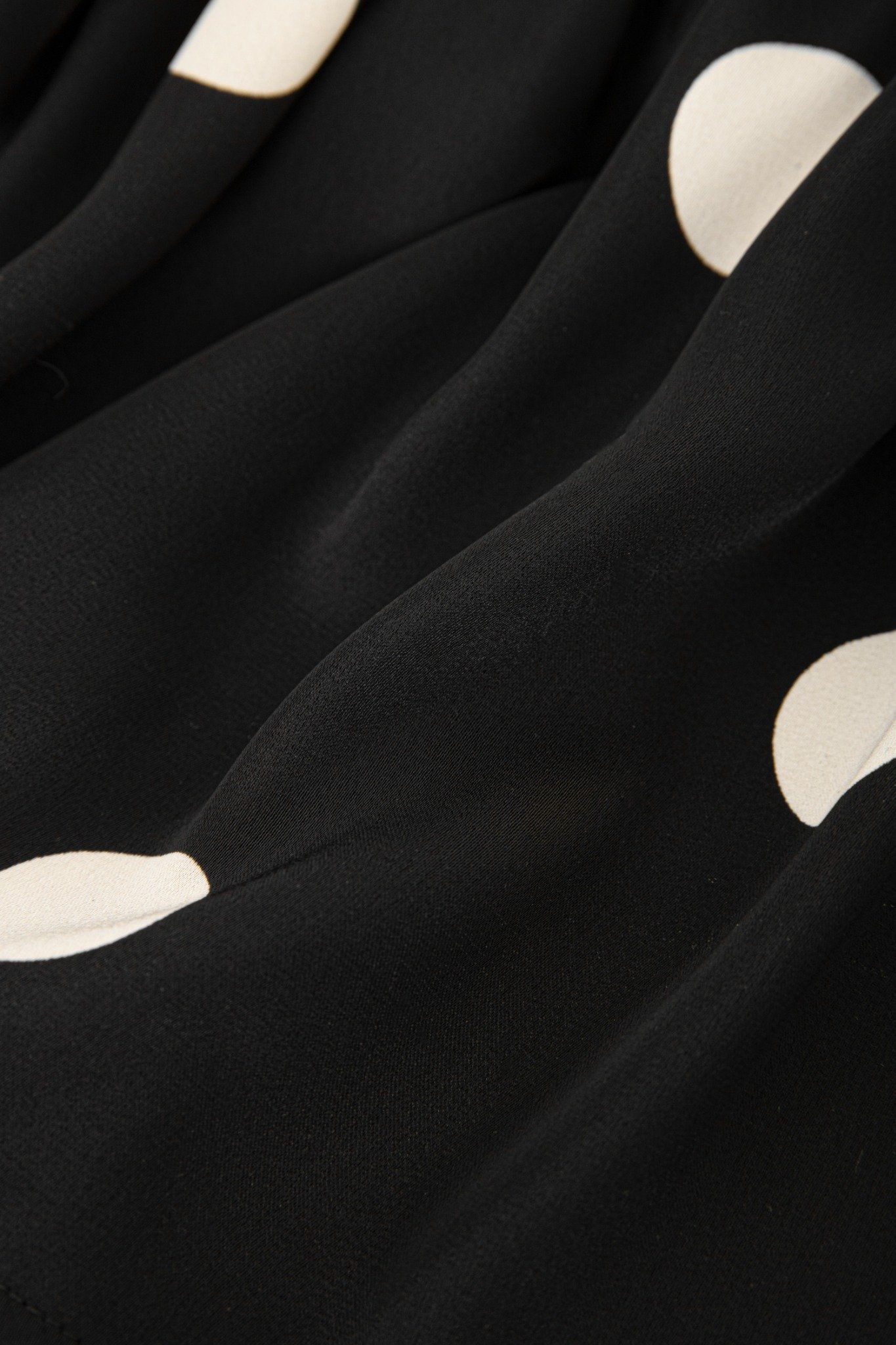 Dot Silky Puff Cup Dress nhiều màu