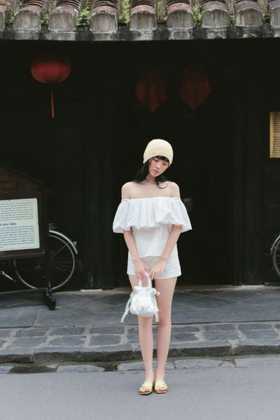  Áo hoa trễ vai Hansel Top nhiều màu 