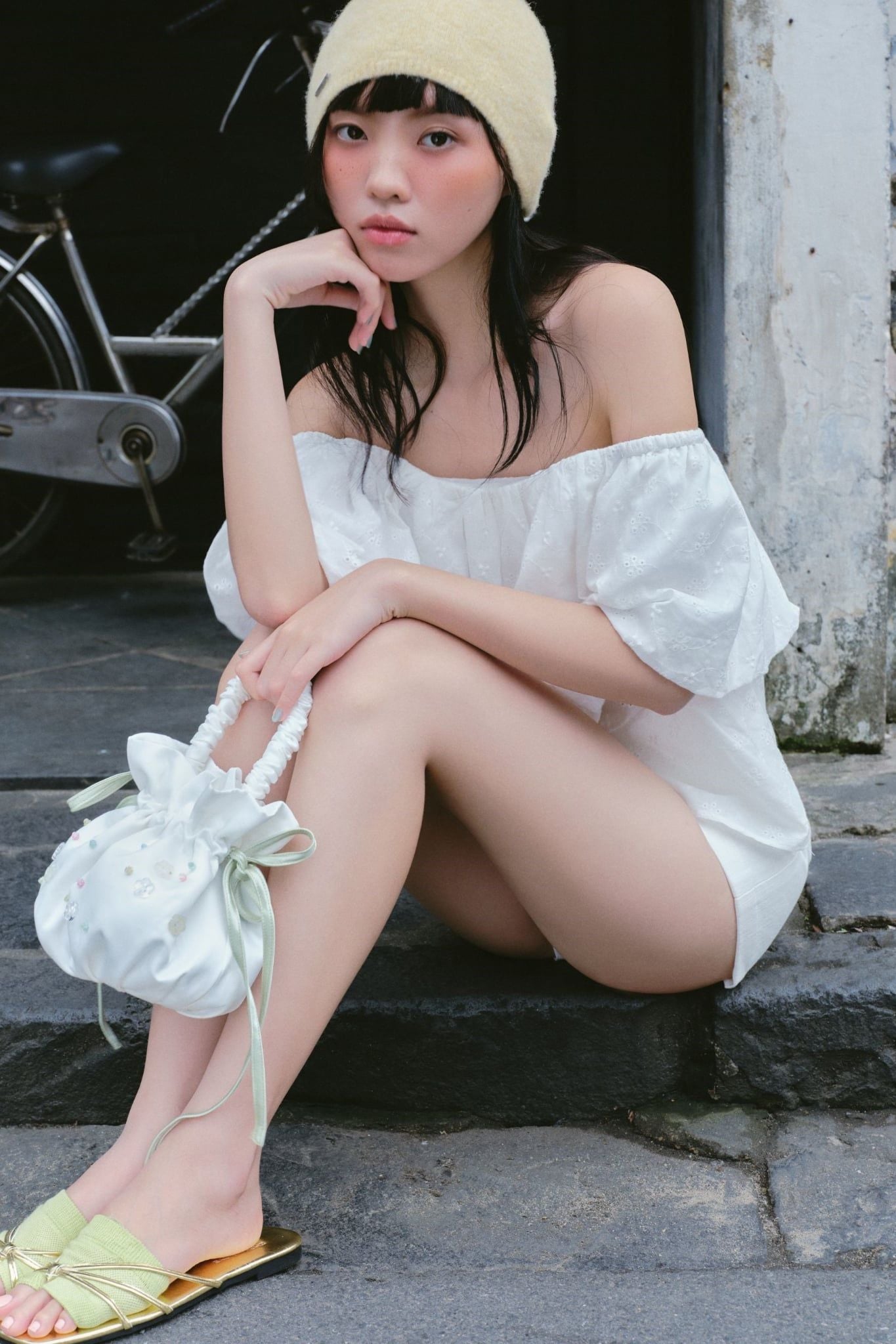 Áo hoa trễ vai Hansel Top nhiều màu