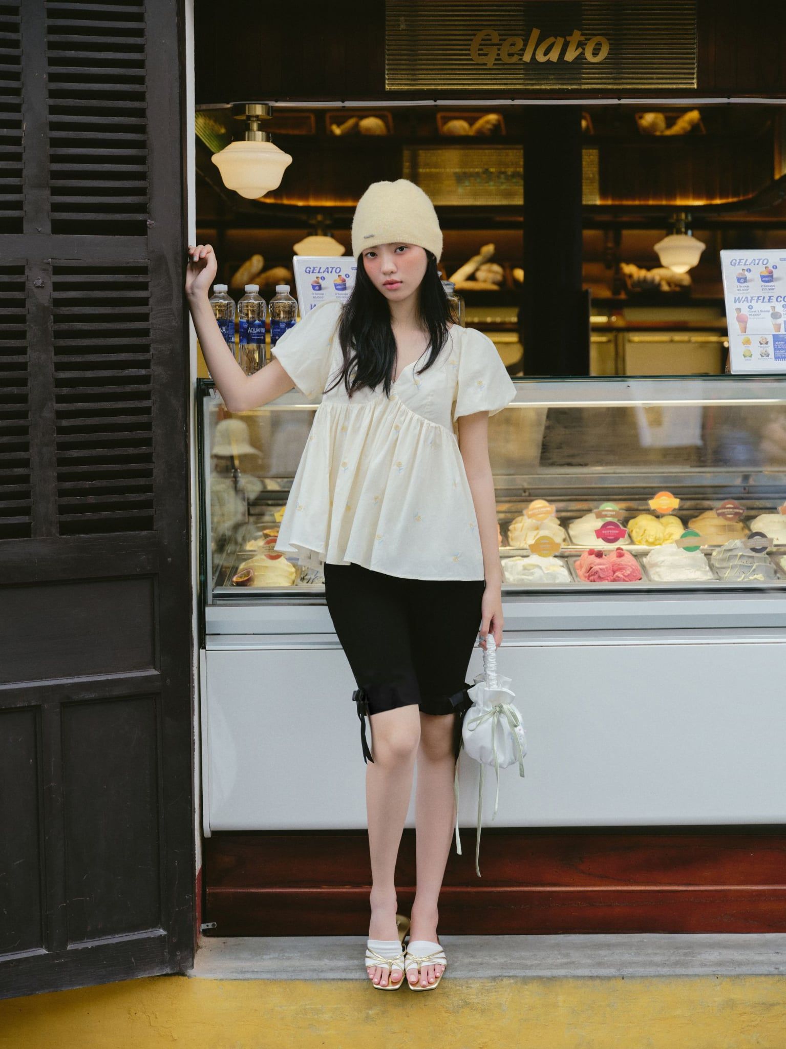 Quần Black Cotton Ribbon Bow Shorts