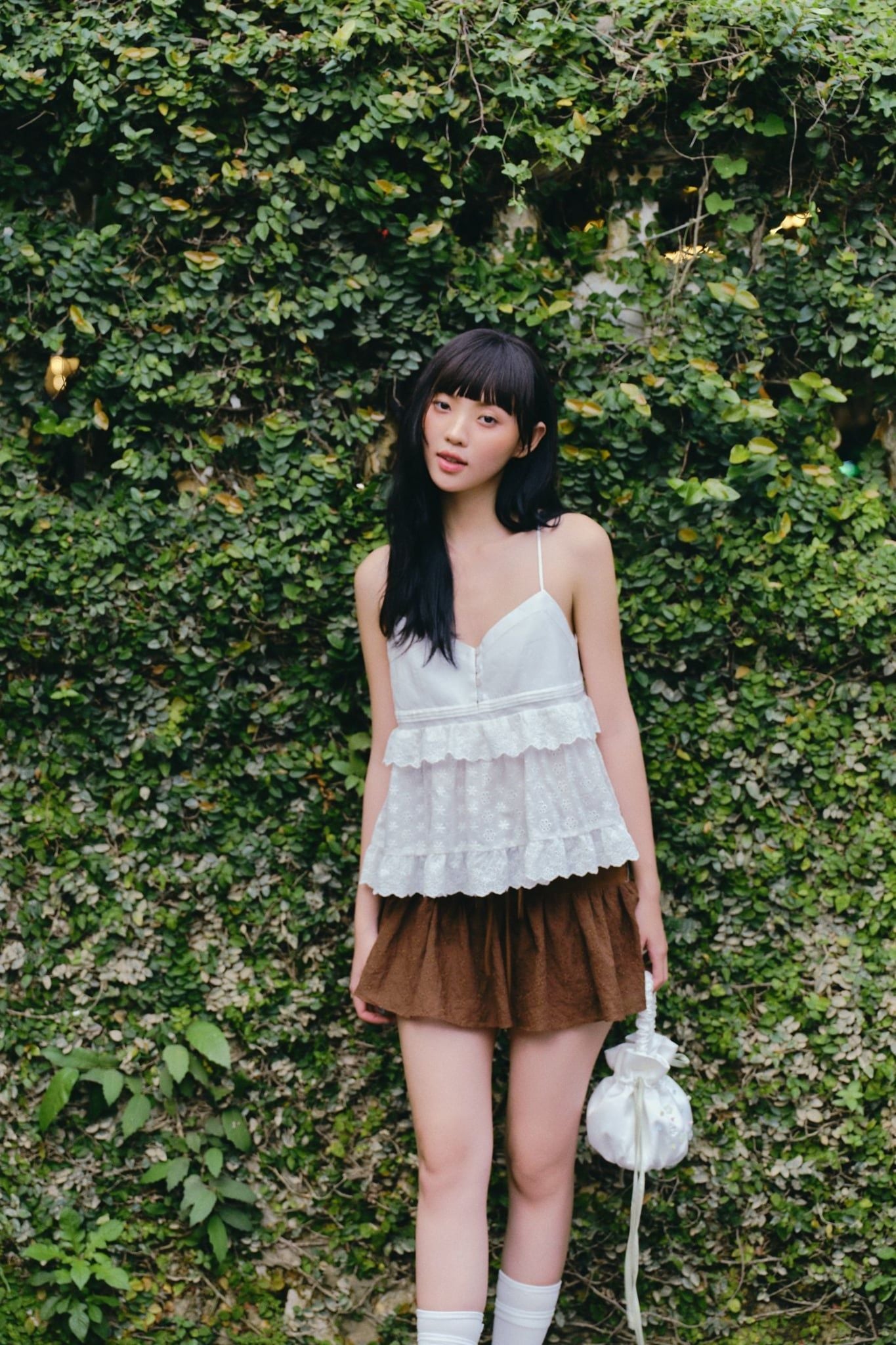 Áo White Lace Tiered Cami Top