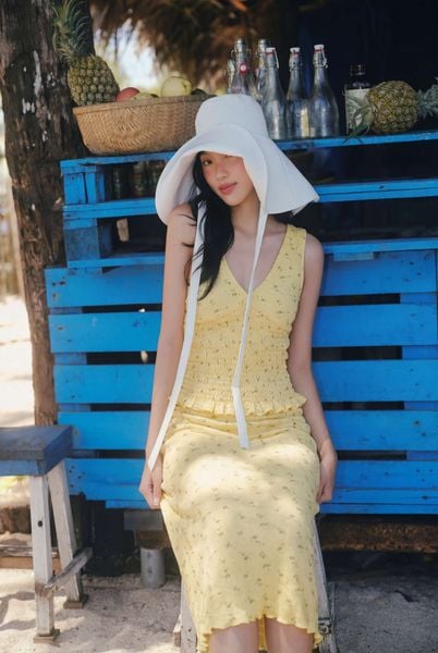  Set đồ dài Yellow Fleur Cotton Vneck Ruffled Set 