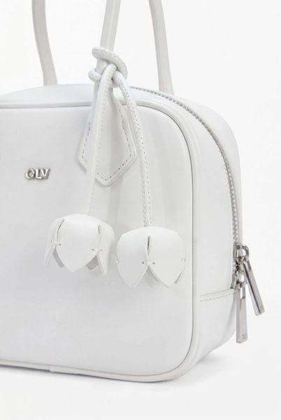  Túi xách da bóng dây hoa Glossy Leather Hand Bag 