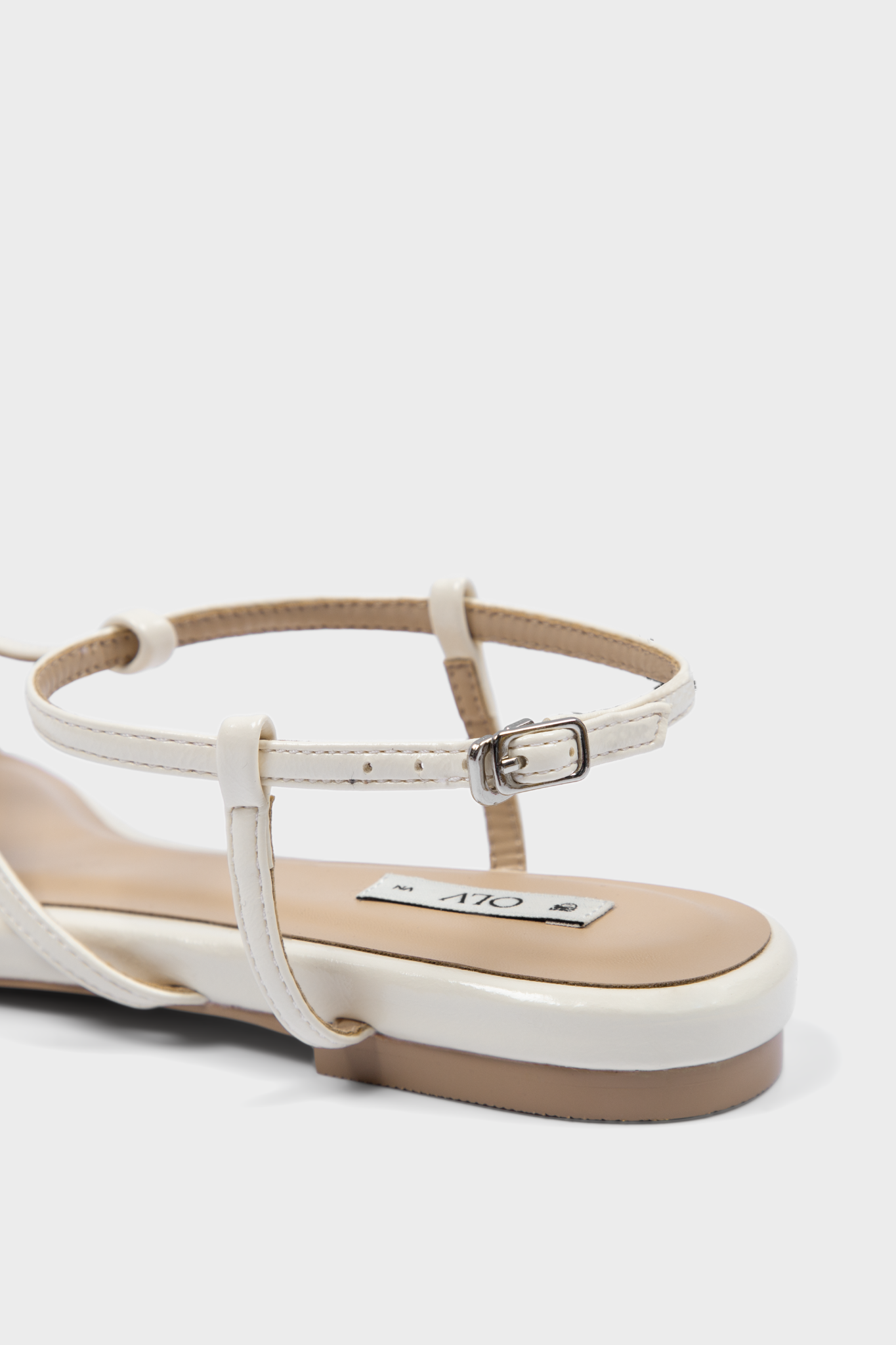 Dalzary Heels in Beige