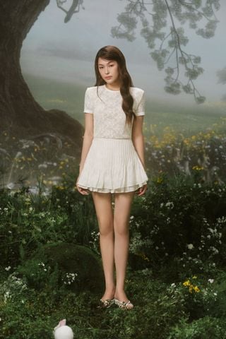 Áo Fleur Lace Short Sleeve Top nhiều màu