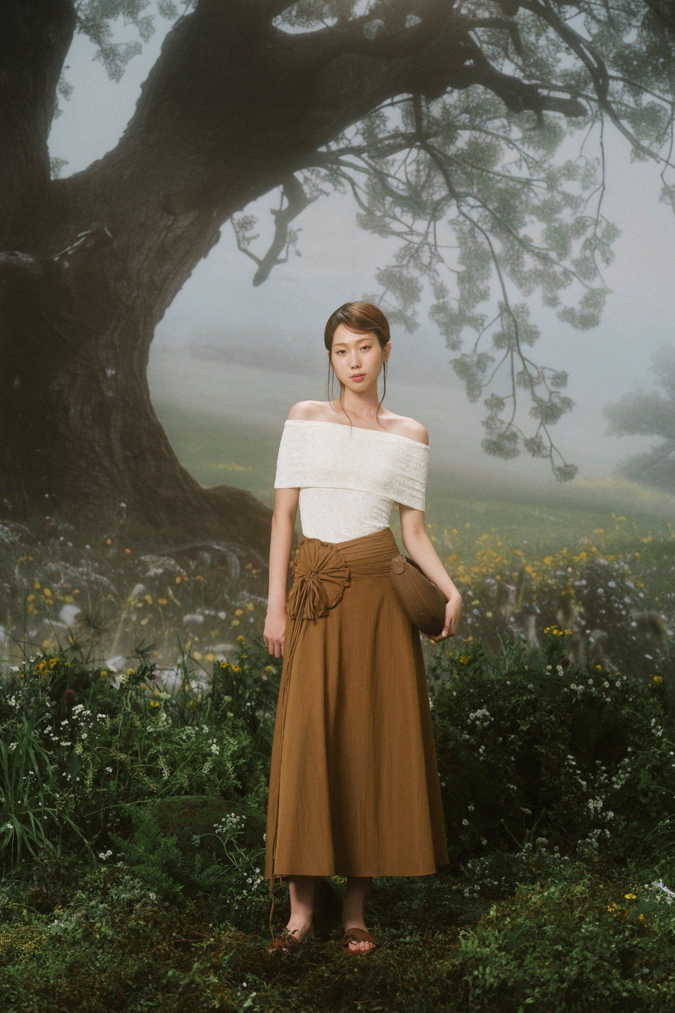 Áo Ivory Ribbed Off Shoulder Fleur Top