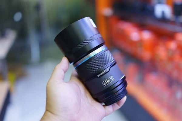 Ống kính Sirui 56 F1.2 ngàm Fujifilm FX (99%)