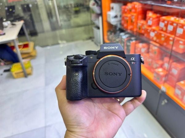 Máy ảnh Sony A7R3 (98%)