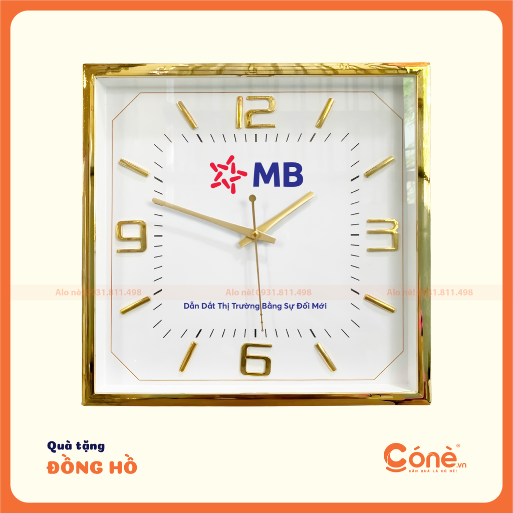 đồng hồ treo tường vuông