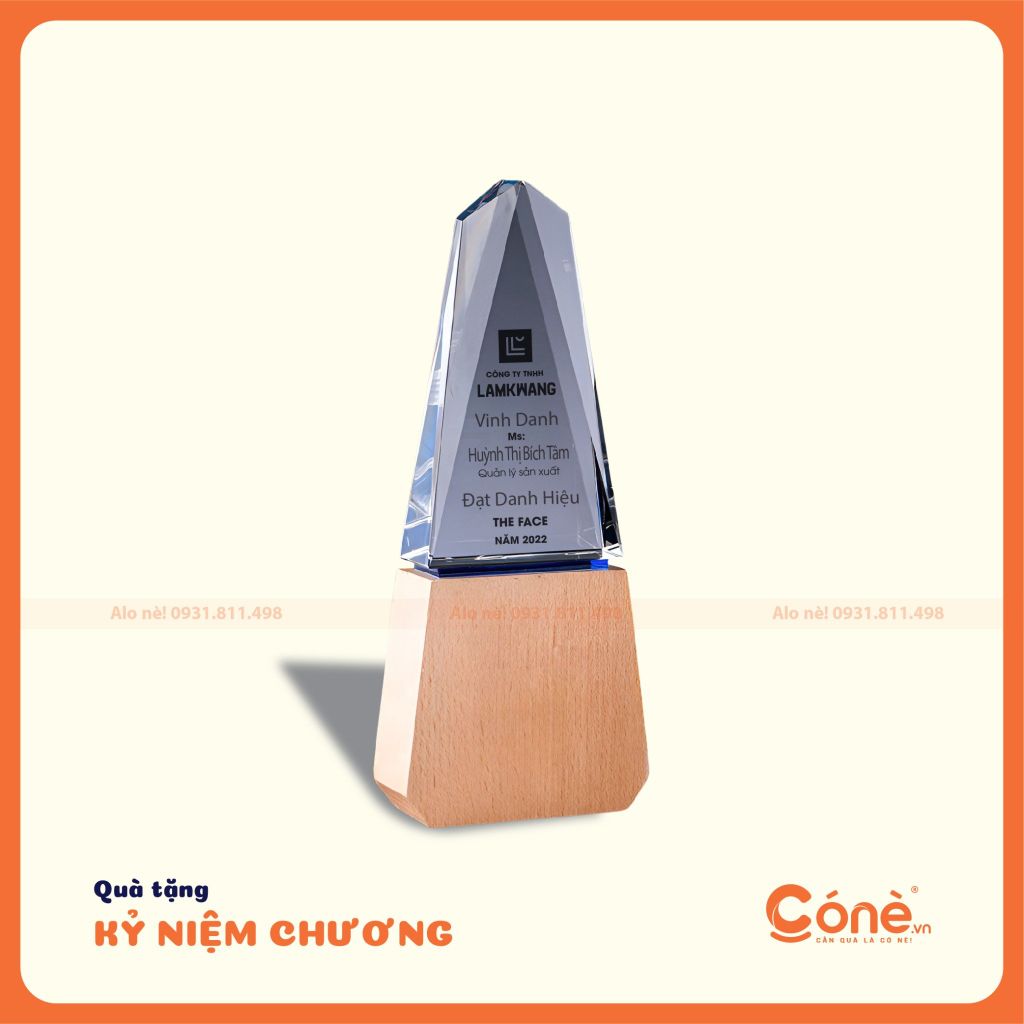 [KNC006] Kỷ Niệm Chương Đế Gỗ