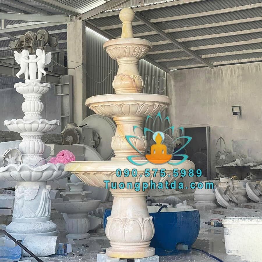 Đài Phun Nước Đá Vàng Phong Thủy Sân Vườn Đẹp Tại Bảo Lộc