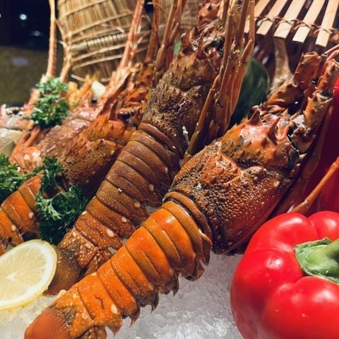  Grilled Nha Trang lobster (01 whole) 