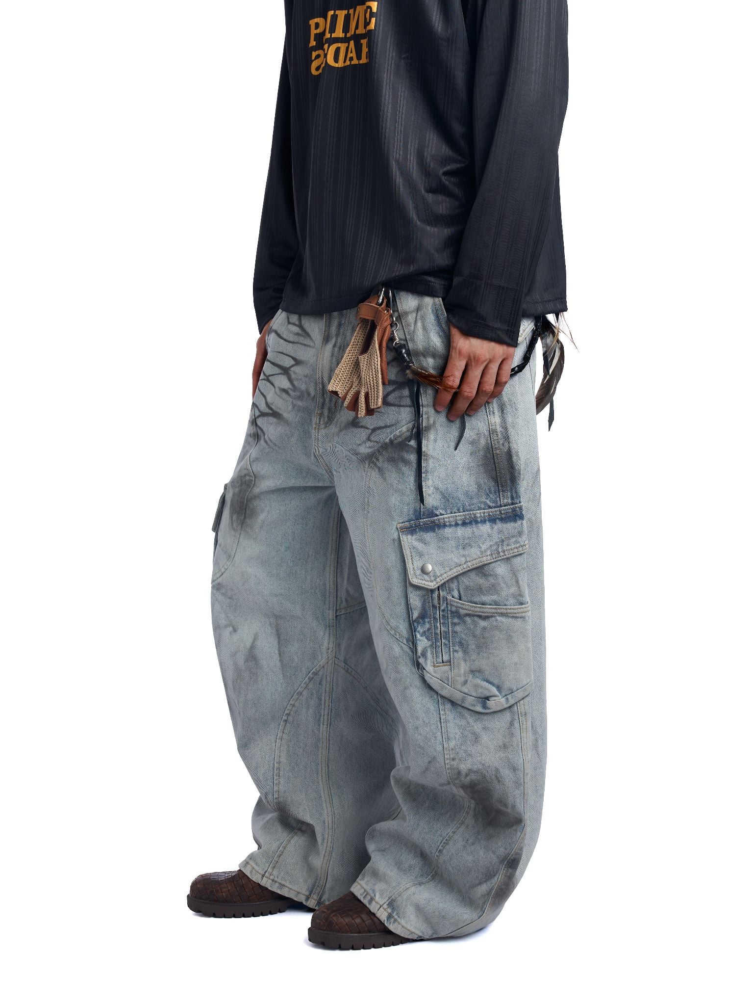  HADES OFF GRAY WASH CARGO JEANS 