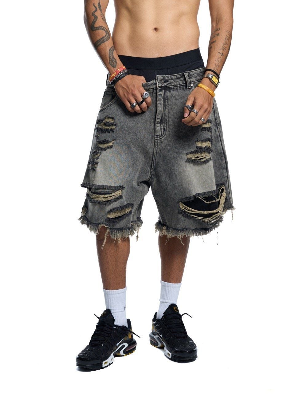  HADES STAR CRUSH WASH JEAN SHORTS 