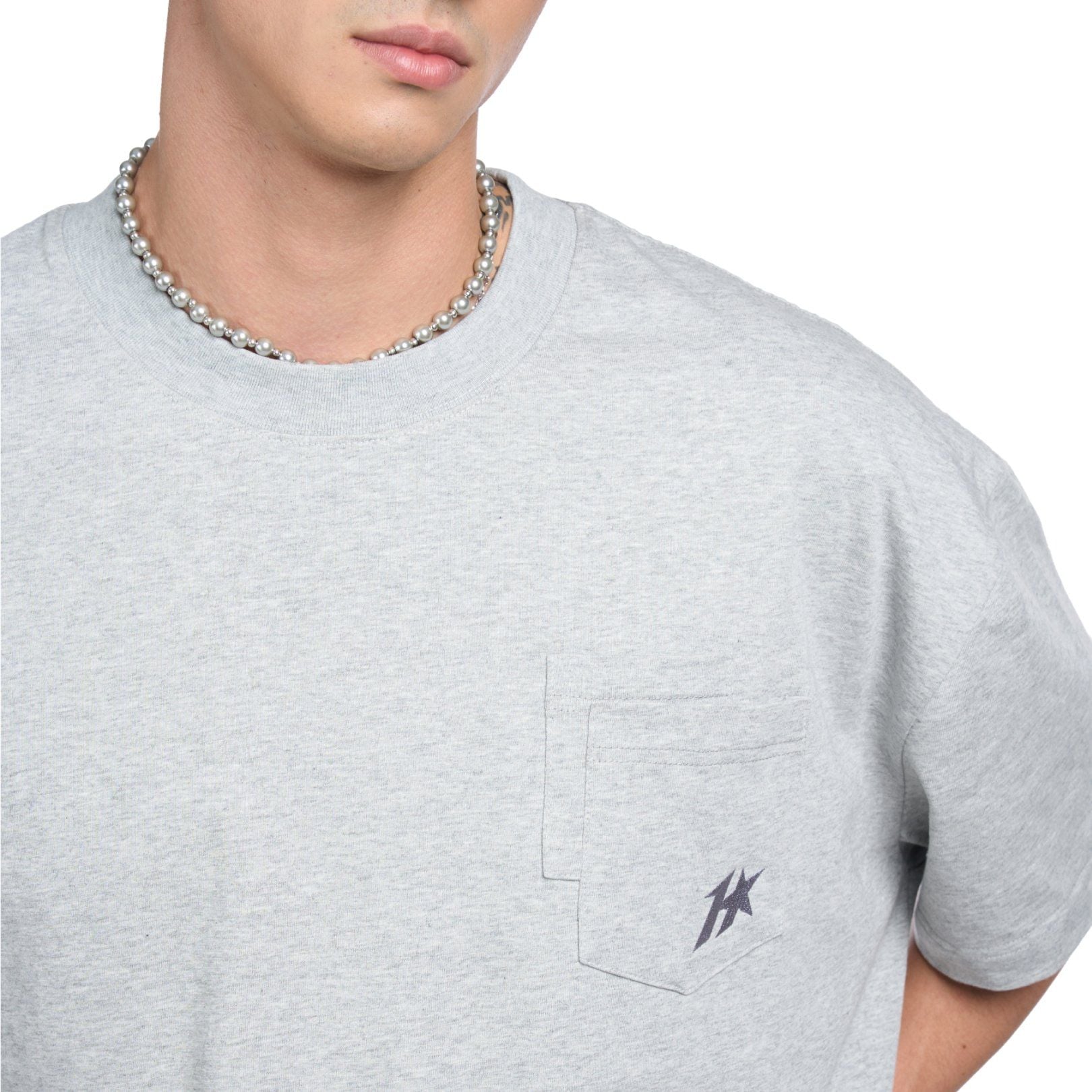  HADES FLORAL POCKET TEE - GREY 