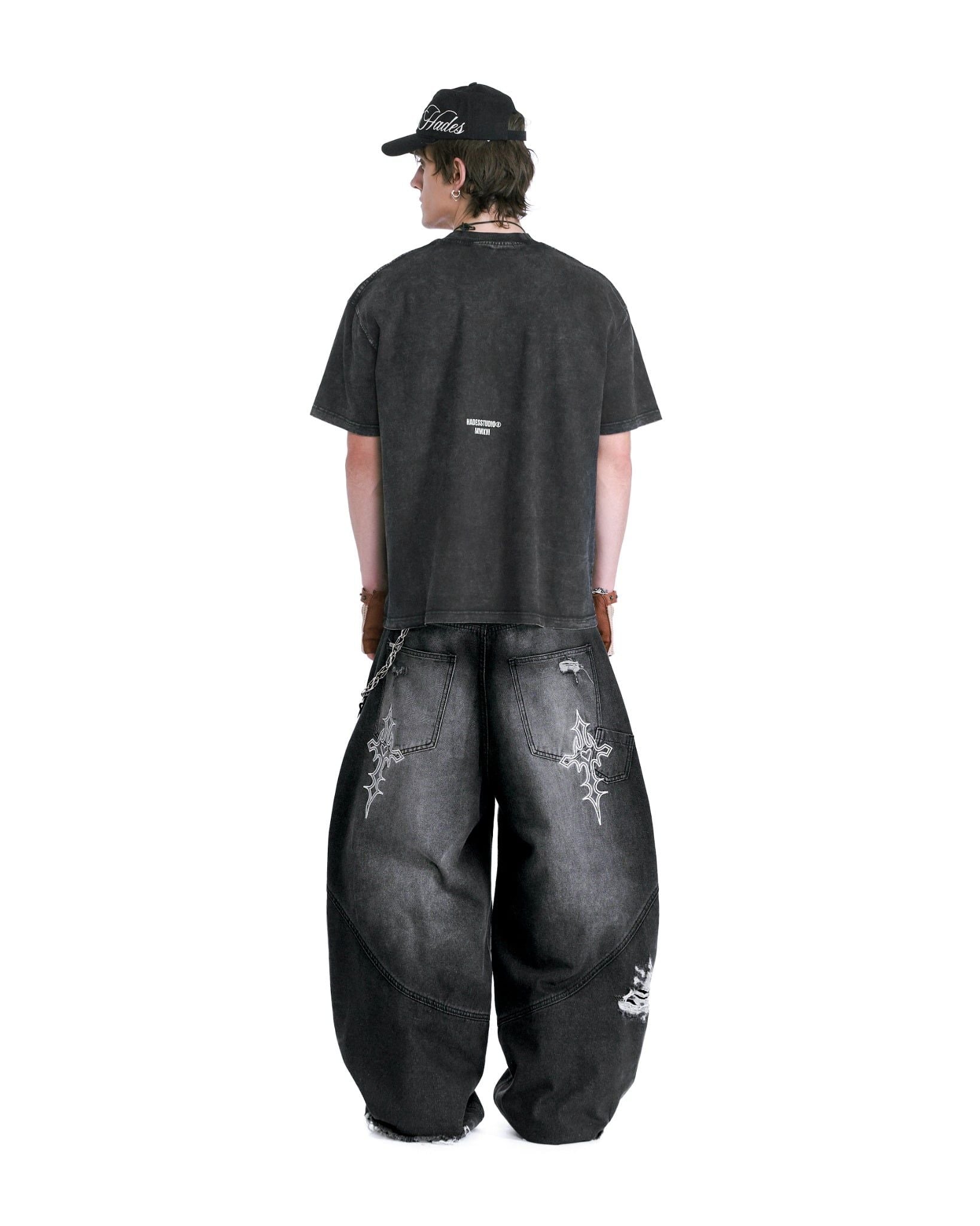  HADES DISTRESSED DENIM JEANS 