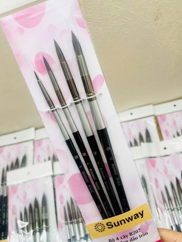  Cọ B207 4 cây lông sóc thân đen đầu tròn 