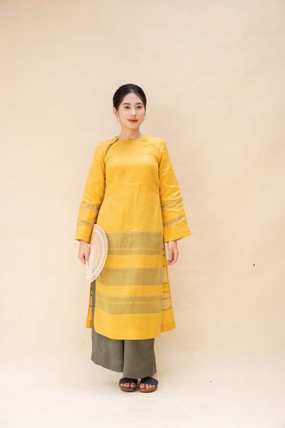 Áo dài TESA - Vàng