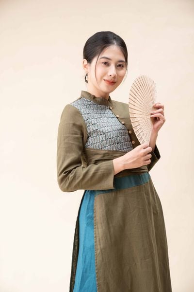Áo dài linen cổ tàu nhún eo - Rêu
