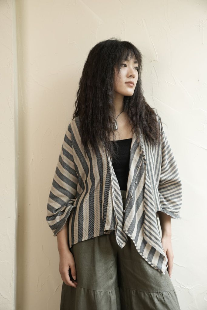 Kimono TETUA - Kẻ ghi - F