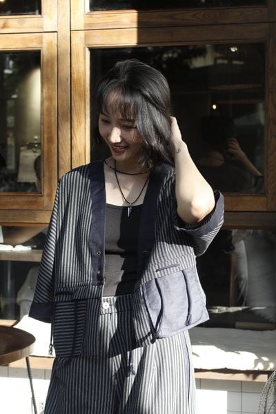 Kimono túi nổi  - Kẻ sọc đen - F