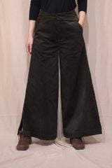 Quần nhung ống rộng nẹp chéo