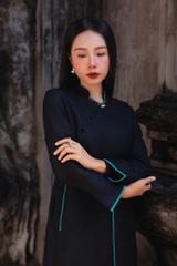 Áo dài linen TOLA - Đen