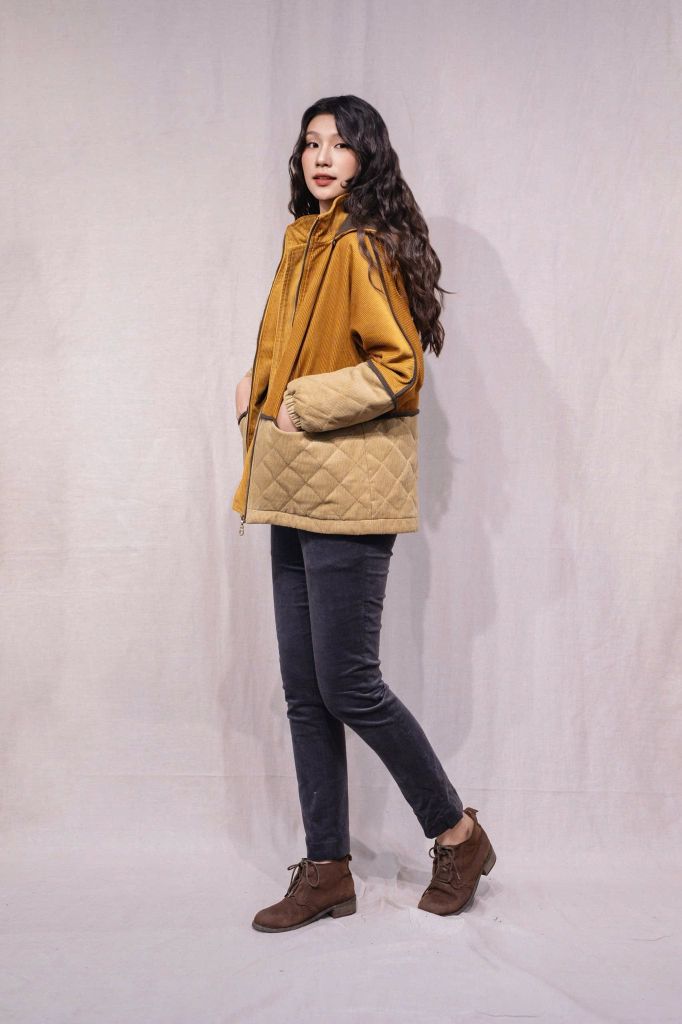 Áo khoác nhung chần bông có mũ - F - Vàng