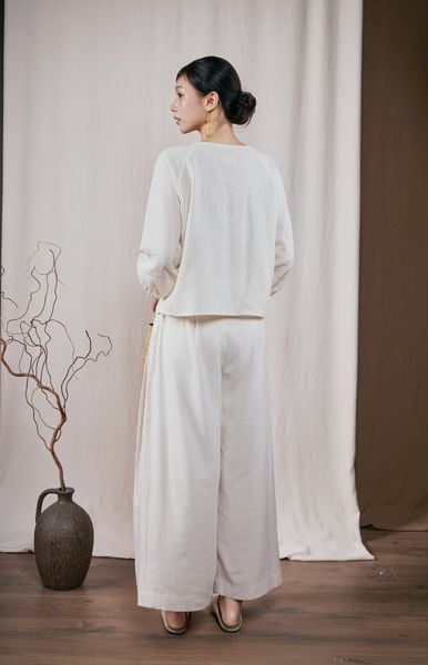 Áo cổ nhún tay bồng - Be - F