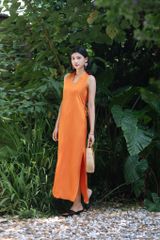 Váy Maxi cổ xoắn Cam