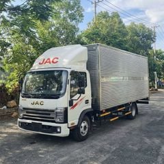 Xe Tải JAC 2.4 Tấn N250SL Thùng Kín 6M2