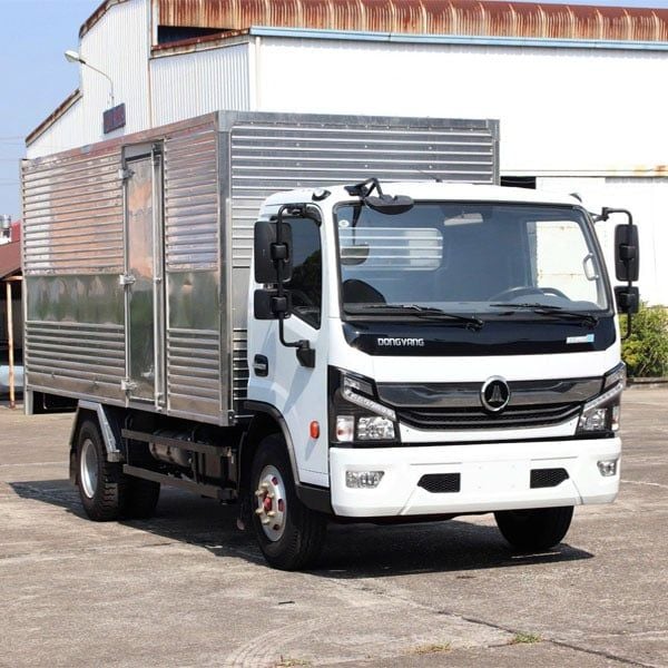 Xe Tải Nissan Đồng Vàng: Chất Lượng Hàng Đầu – Giá Thành Cạnh Tranh