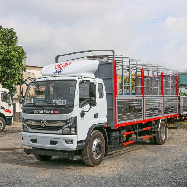 Xe Tải Dongfeng D8 Captain 9 tấn Thùng dài 7M1