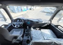 XE TẢI DONGFENG CHỞ PALLET THÙNG CAO 2M55