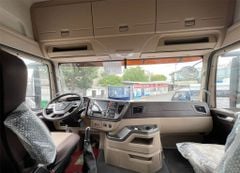 XE TẢI FAW 4 CHÂN 2025 JH6 370HP