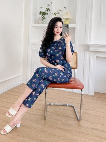 Đồ bộ dài thiết kế cổ giọt nước hoa ngũ sắc