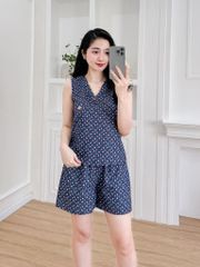 Đồ bộ đùi thiết kế nút chéo hoa hồng nhỏ