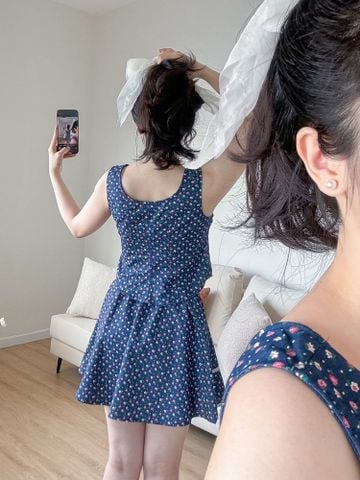 Sét bộ váy ghi lê hoa hồng nhỏ 2609