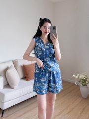 Đồ bộ đùi thiết kế nút chéo hoa tầm xuân