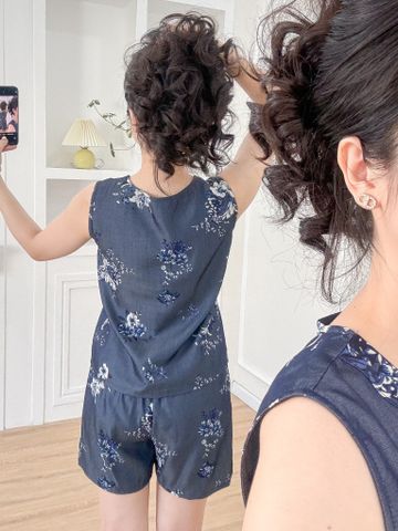 Đồ bộ đùi thiết kế nút chéo hoa Ly