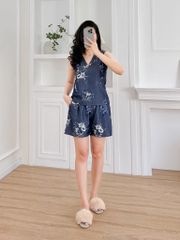 Đồ bộ đùi thiết kế nút chéo hoa Ly