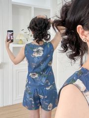 Đồ bộ đùi thiết kế nút chéo hoa Lan