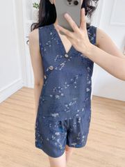 Đồ bộ đùi thiết kế nút chéo chim én mùa xuân