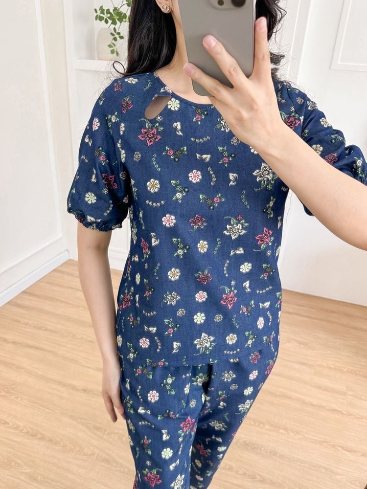 Đồ bộ dài thiết kế cổ giọt nước hoa lily