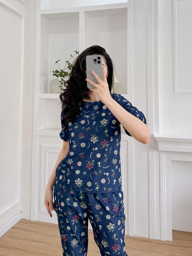 Đồ bộ dài thiết kế cổ giọt nước hoa lily