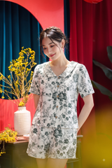 Đồ bộ đùi có tay cổ V hoa xanh rêu