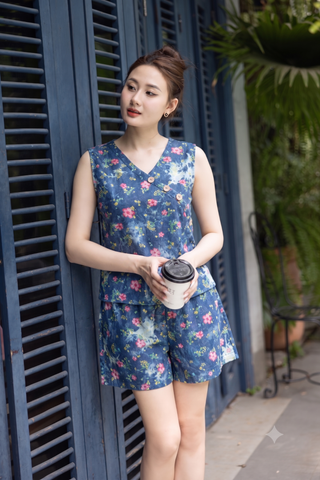 Đồ bộ đùi thiết kế nút chéo hoa đào hồng